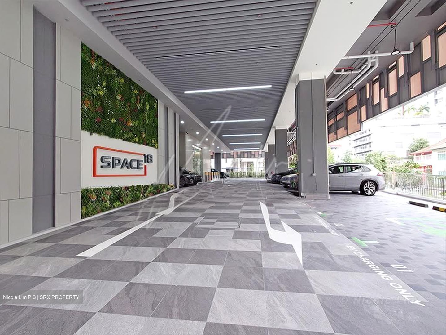 Space 18 (D12), Factory #594505271
